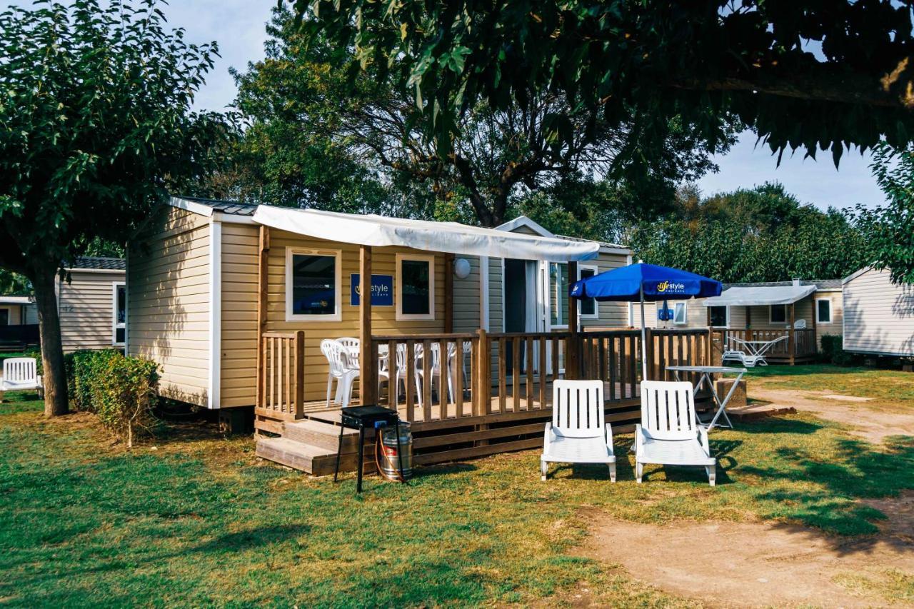 Castell Montgri - Mobile Homes By Lifestyle Holidays L'Estartit Dış mekan fotoğraf