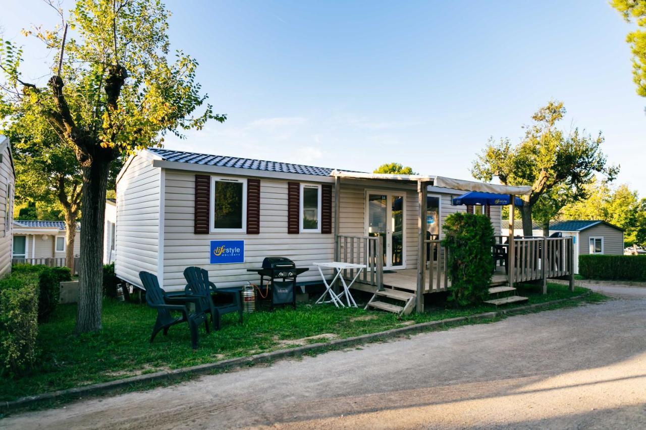 Castell Montgri - Mobile Homes By Lifestyle Holidays L'Estartit Dış mekan fotoğraf