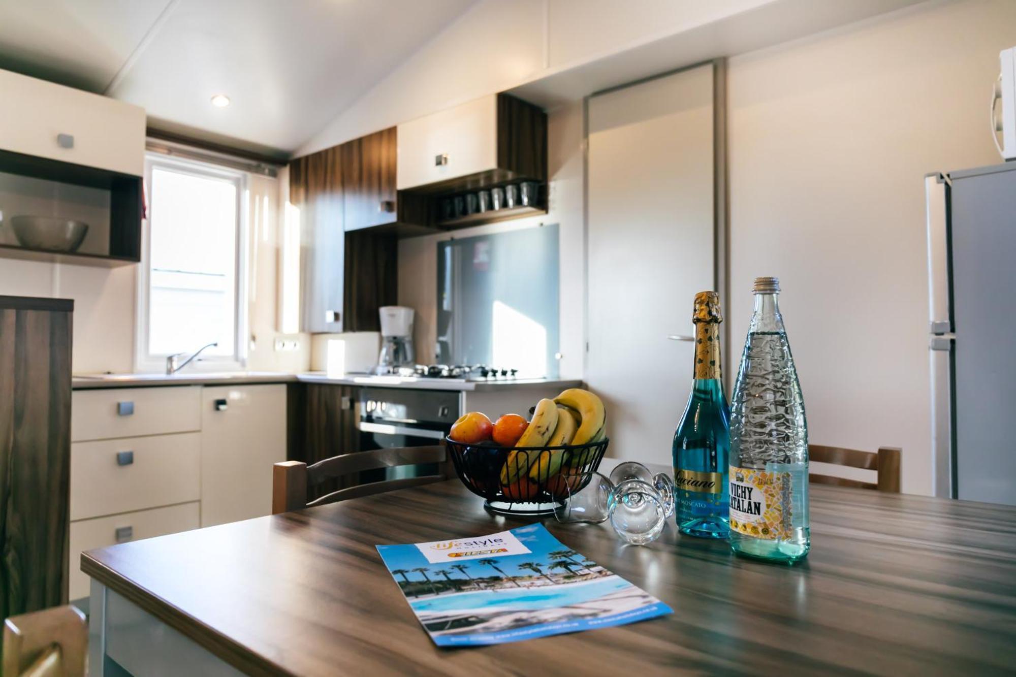 Castell Montgri - Mobile Homes By Lifestyle Holidays L'Estartit Oda fotoğraf